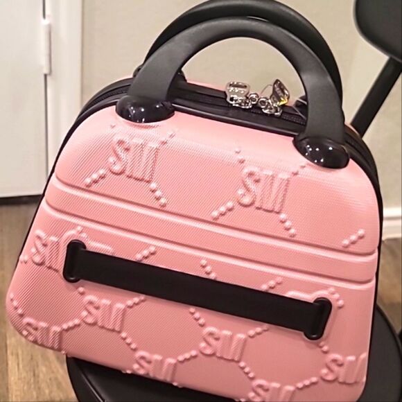 Steve Madden SM Logo Hard Shell Cosmetic Case - Picture 6 of 8